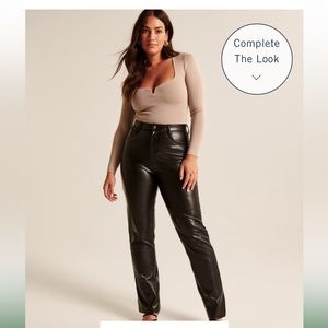 Abercrombie 90s curve love vegan leather pants size 26/2 NWT